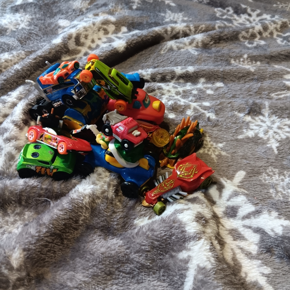 15 Lot of random cars